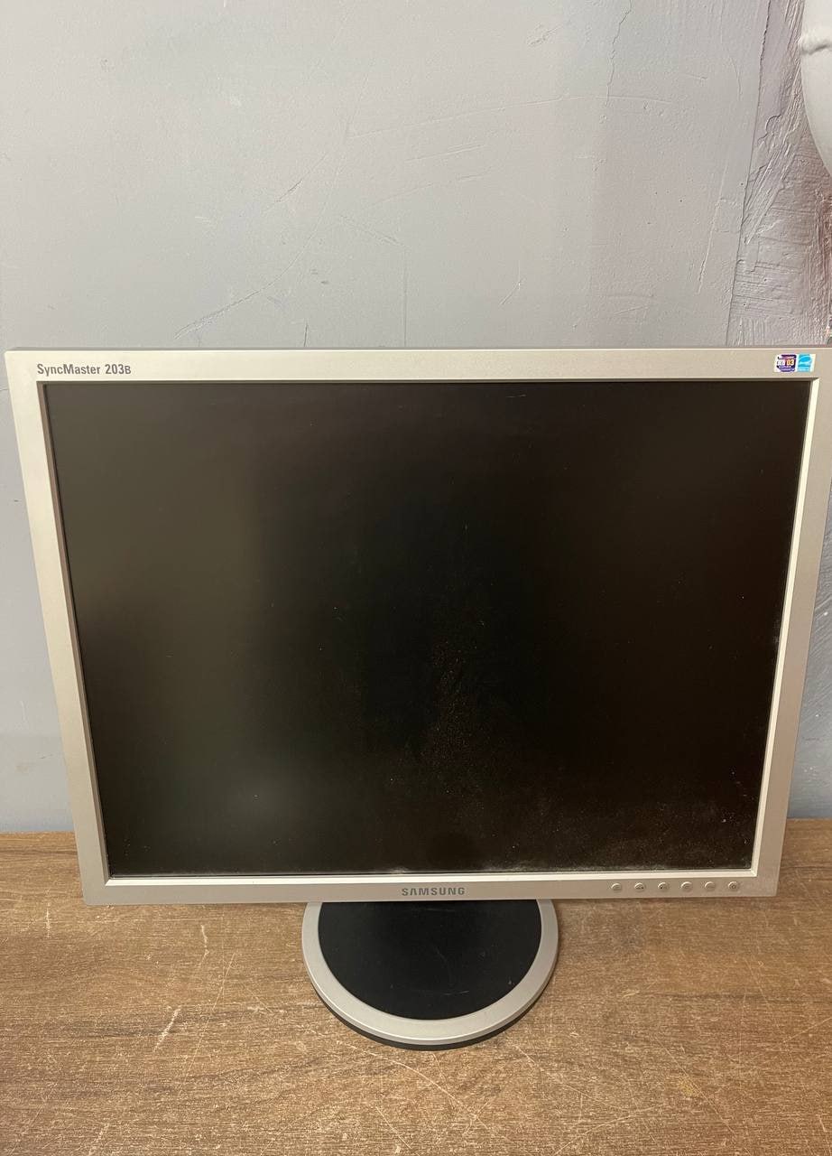 Монитор Samsung 203B s.n HA20HS4P502150N б.у на проверку 