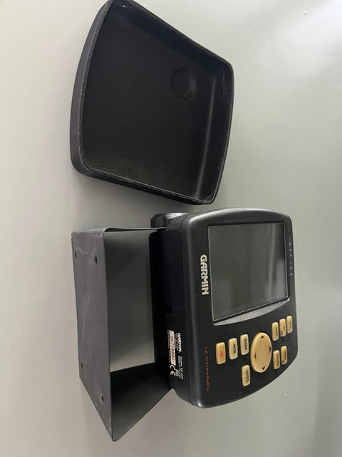 Навигатор Garmin GPS 128 Flush s.n 98718802 б.у на проверку