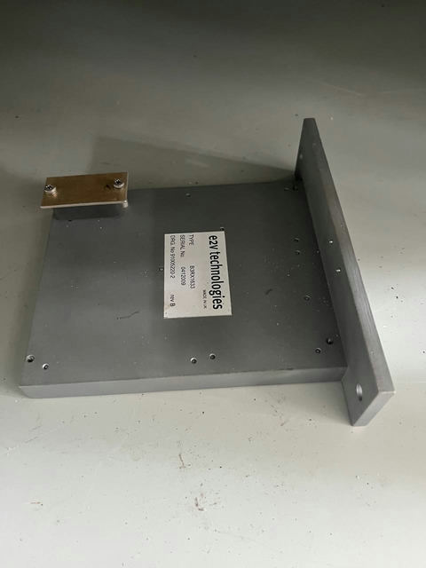 Монитор производительности E2V B3RX1633 s.n 0412009 б.у на проверку