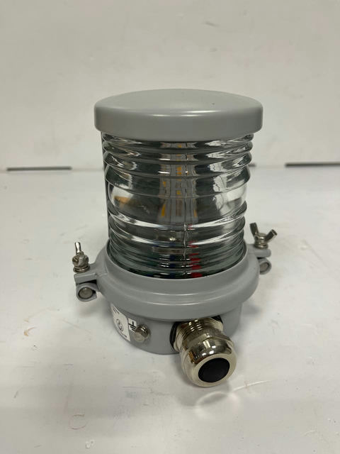 Топовый белый СОФ-901-01 LED (24 в., 225 град., 11,1 км., (сертификат РМРС))