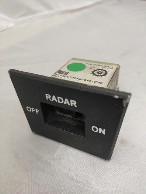 Переключатель для радара 65826656, s/n 103564/7 б/у раб.