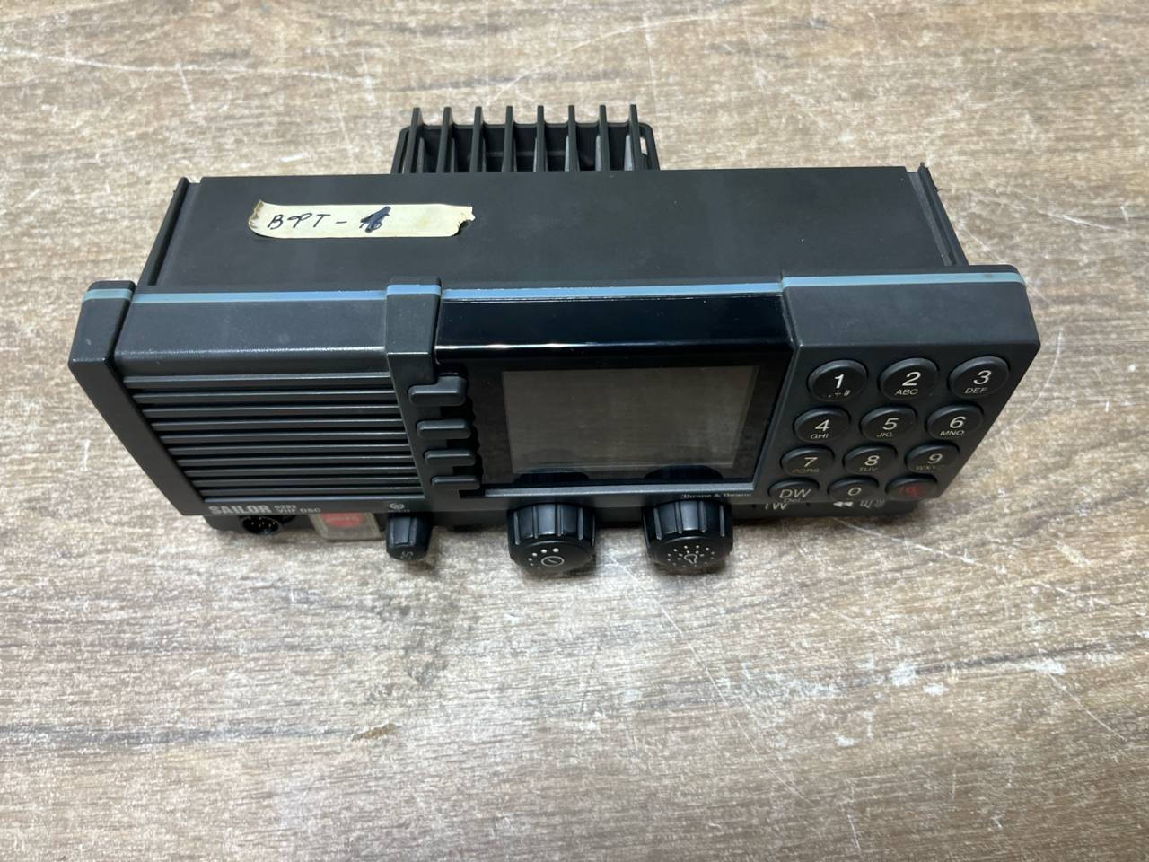 Радиостанция Sailor TT-6222A s.n 0429220272 б.у рабочее