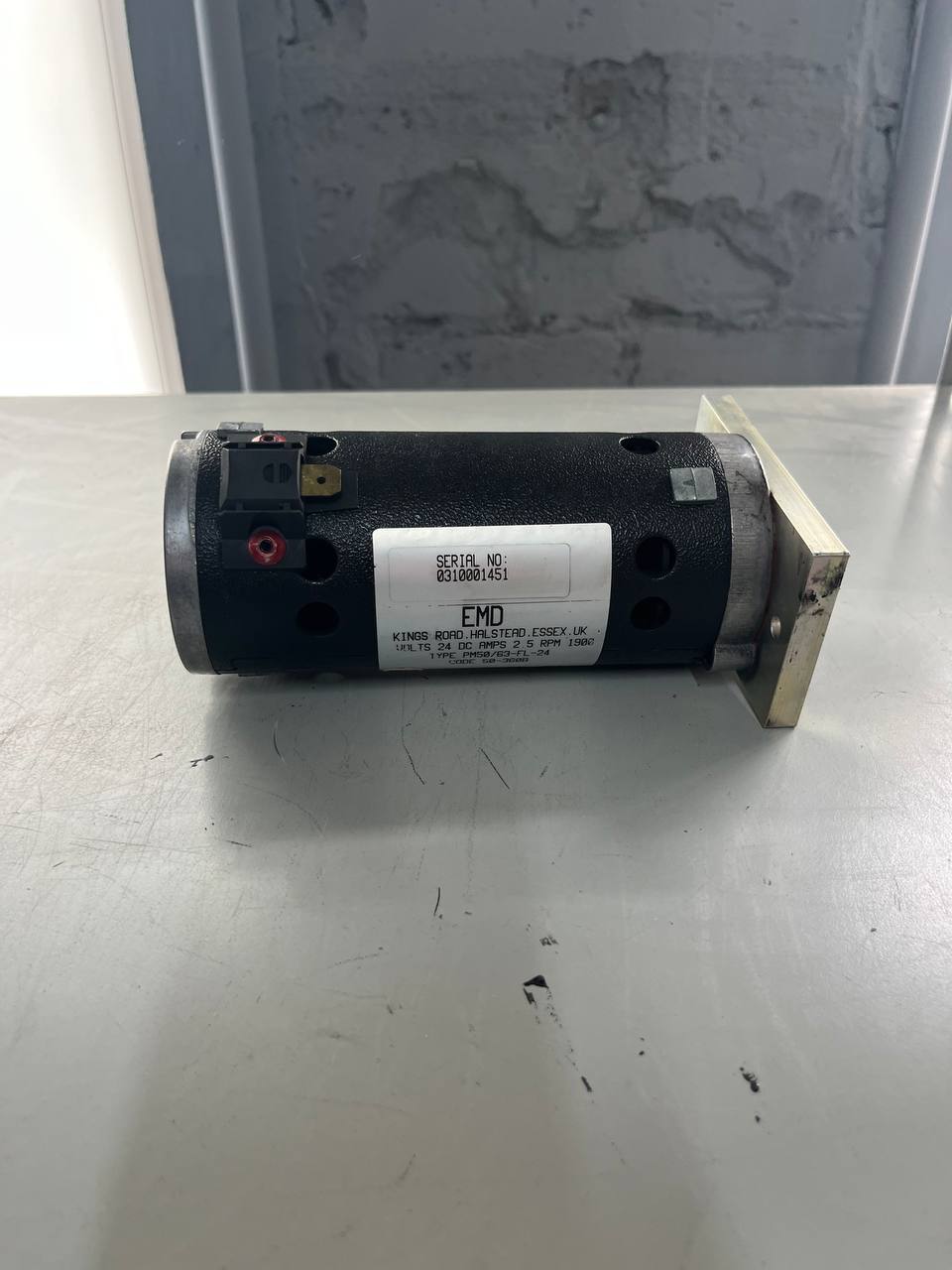 Двигатель PM50/63-FL-24 s.n 0310001451 б.у на проверку