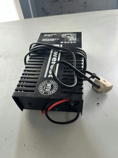 Блок питания Powerest 0889 A s.n РНД-773154 б.у на проверку