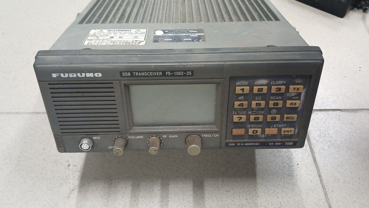 ПВ/КВ радиостанция Furuno FS-1562-25, s.n 2560-7089, б.у, на проверку