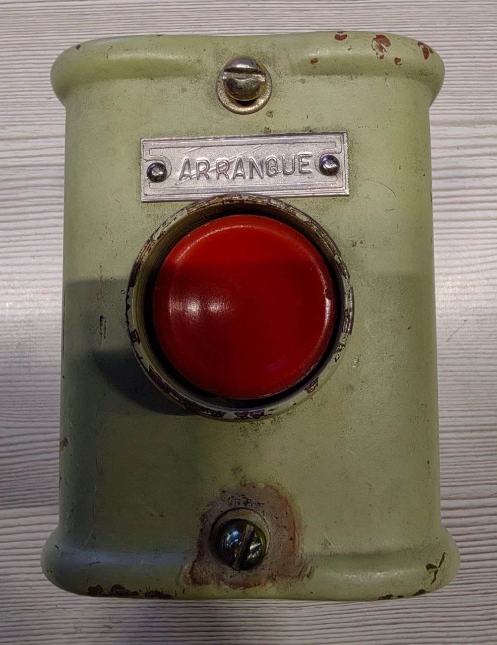 Кнопка КУ12 2-1 В3, 16А, 440V, 380V, s.n 4967, б.у, на проверку
