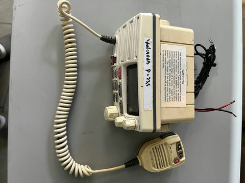 Морская радиостанция Standard Horizon GX3000E s.n 7J070007 б.у рабочее